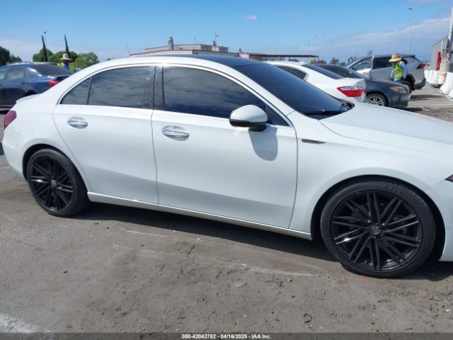 WDD3G4EB4LW038378 Mercedes-Benz A 220