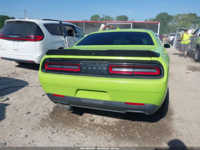 2C3CDZBT9FH843409 Dodge Challenger R/t Plus