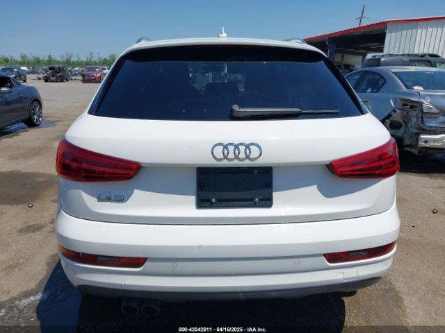 WA1BCCFS4JR000455 Audi Q3 2.0t Premium/2.0t Sport Premium