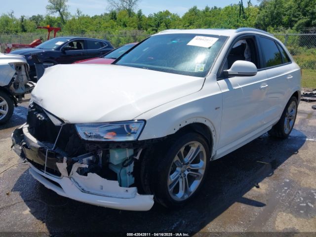 WA1BCCFS4JR000455 Audi Q3 2.0t Premium/2.0t Sport Premium