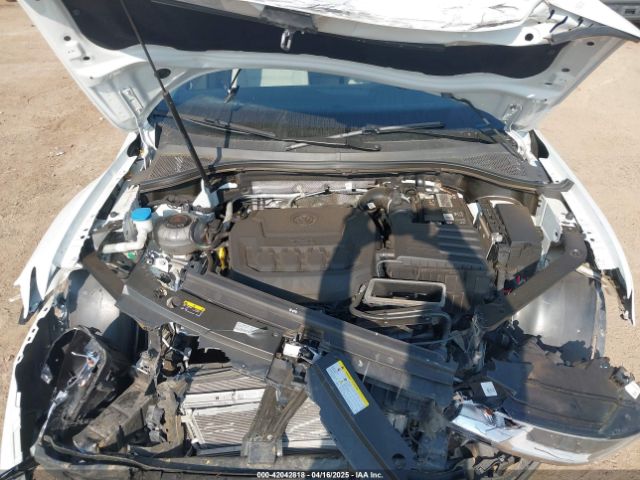 3VV1B7AX6MM110493 Volkswagen Tiguan 2.0t S
