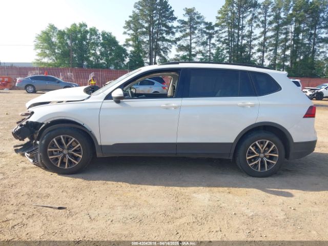 3VV1B7AX6MM110493 Volkswagen Tiguan 2.0t S