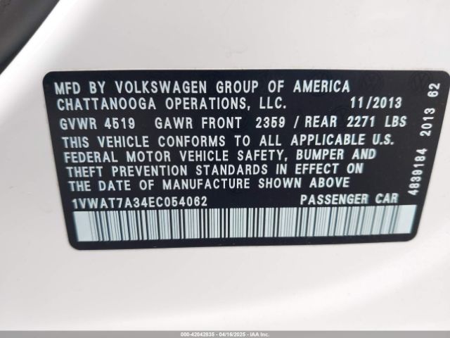 1VWAT7A34EC054062 Volkswagen Passat 1.8t Wolfsburg Edition