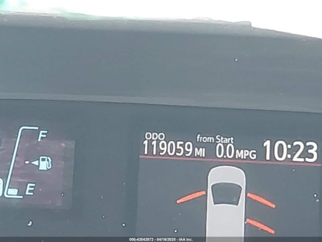 JTDKDTB38E1082180 Toyota Prius C Two