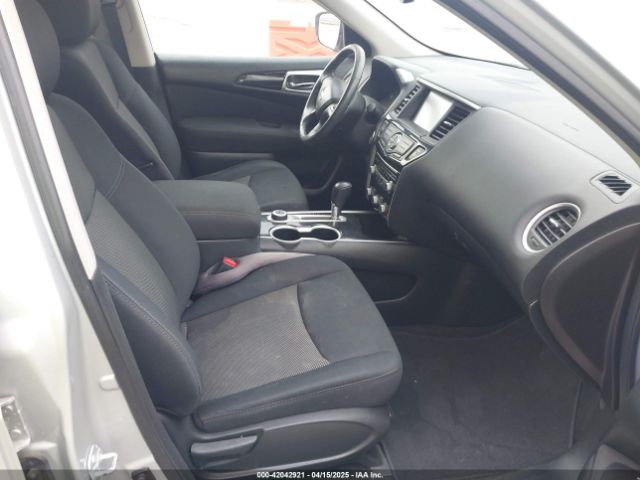 5N1DR2MM9HC648975 Nissan Pathfinder Sv