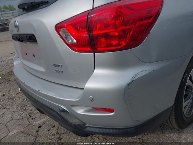 5N1DR2MM9HC648975 Nissan Pathfinder Sv