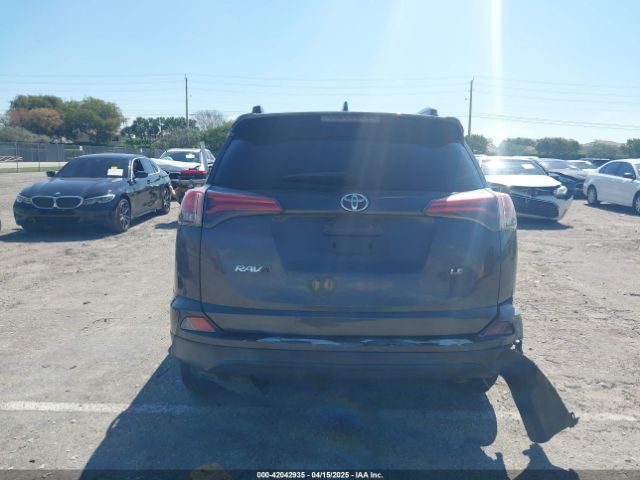 2T3ZFREV2HW368606 Toyota RAV4 LE