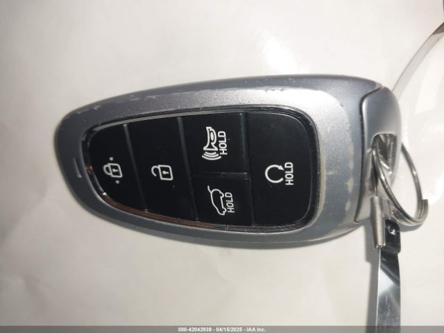 5NMJB3AE6PH198295 Hyundai TUCSON SEL