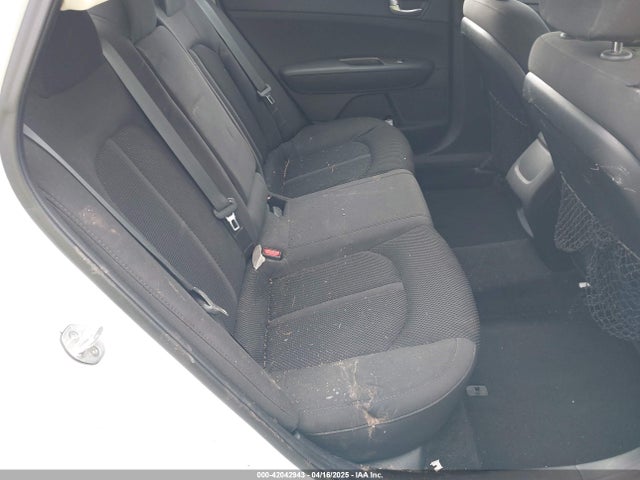 5XXGT4L35KG359834 KIA Optima Lx