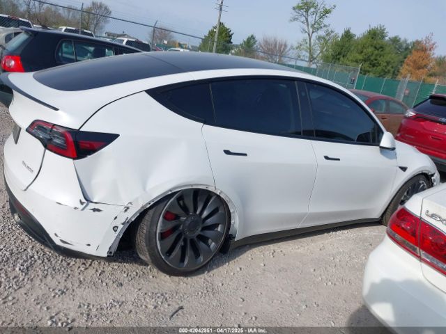 5YJYGDEFXMF240246 Tesla Model Y Performance Dual Motor All-wheel Drive