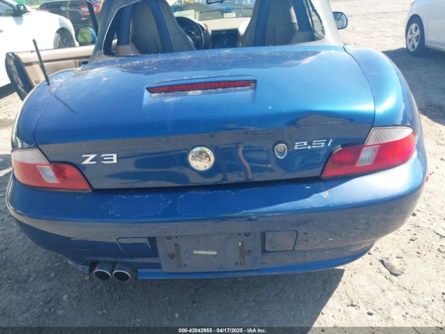 2002 BMW Z3 4USCN33472LM06318 Photo 5