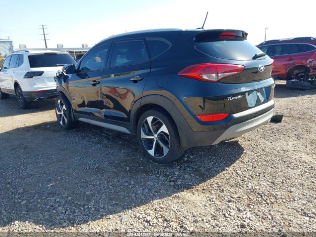 KM8J33A23HU490270 Hyundai Tucson Sport