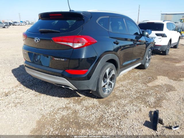 KM8J33A23HU490270 Hyundai Tucson Sport