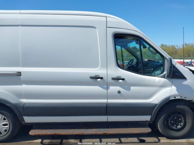 1FTYE1CG4HKA88456 Ford Transit-150