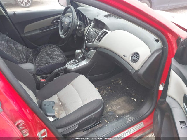 1G1PA5SG2E7151755 Chevrolet Cruze Ls Auto
