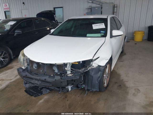 4T1BF1FK7EU776725 Toyota CAMRY SE