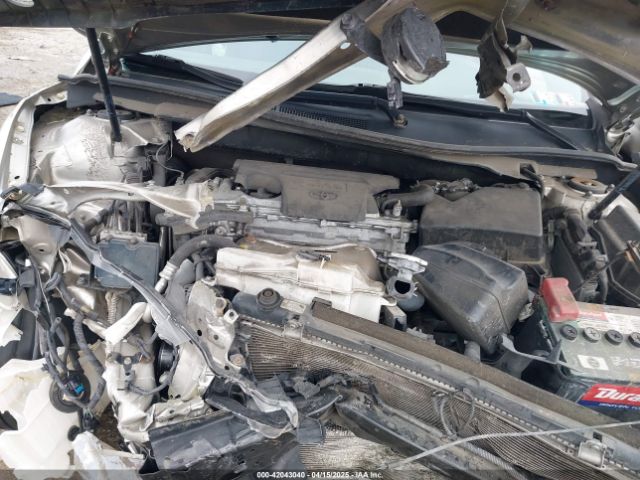 4T1BF1FK0GU170962 Toyota CAMRY SE
