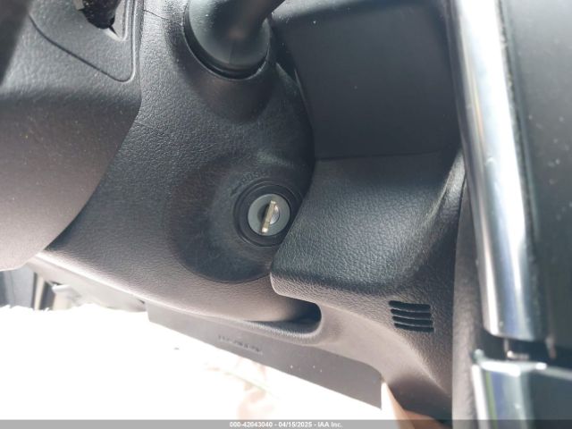 4T1BF1FK0GU170962 Toyota CAMRY SE