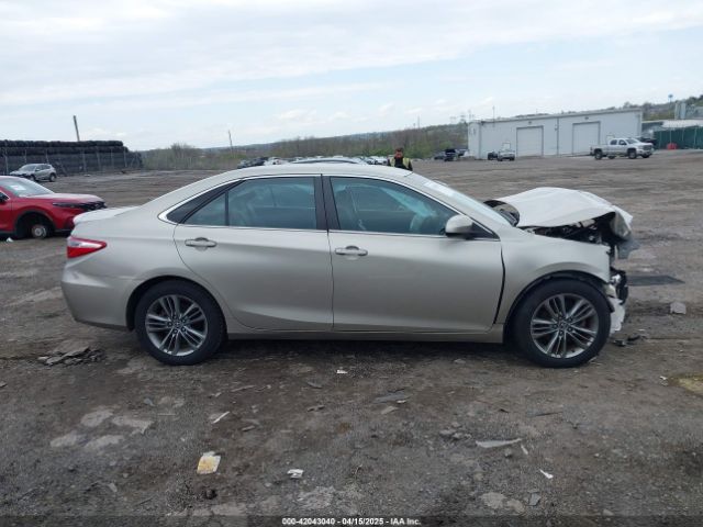 4T1BF1FK0GU170962 Toyota CAMRY SE