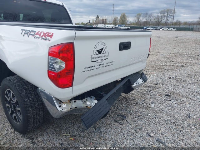 Toyota Tundra Sr5 2021 5TFDY5F19MX037861 Image 17
