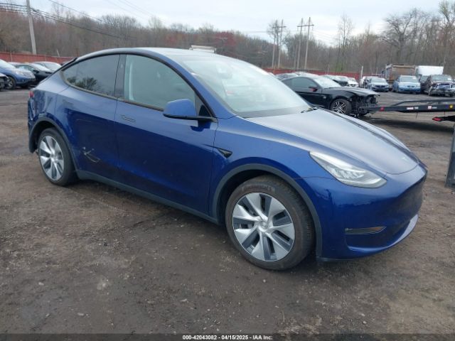 2023 TESLA MODEL Y 7SAYGDEE7PA142013