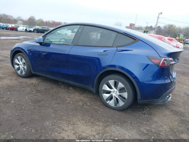 2023 TESLA MODEL Y 7SAYGDEE7PA142013 Photo 2