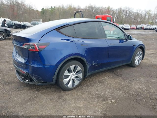 2023 TESLA MODEL Y 7SAYGDEE7PA142013 Photo 3