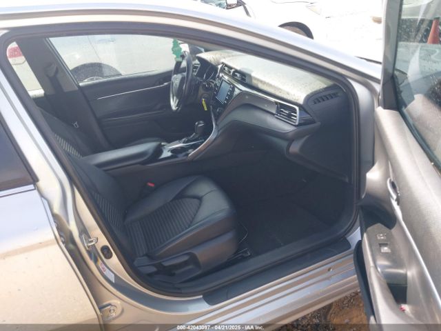 2019 TOYOTA CAMRY 4T1B11HKXKU204166 Photo 4
