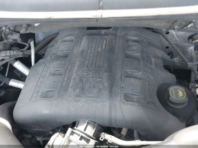 1FTFW1EG9GFA98490 Ford F-150 Platinum