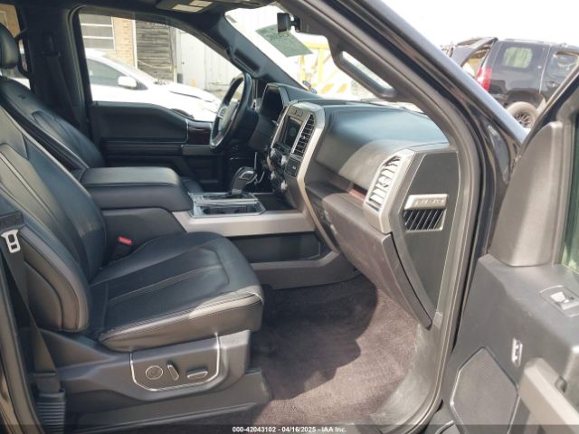 1FTFW1EG9GFA98490 Ford F-150 Platinum