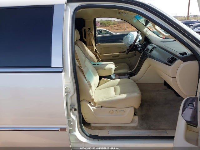 2008 CADILLAC ESCALADE 1GYEC63828R153028 Photo 4