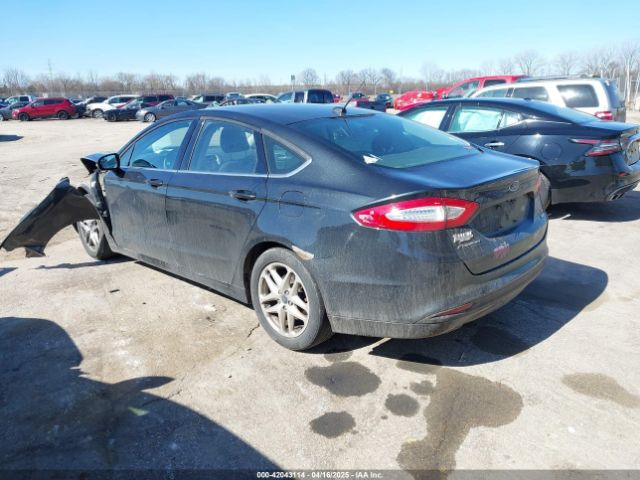 3FA6P0HD2FR221031 Ford FUSION SE