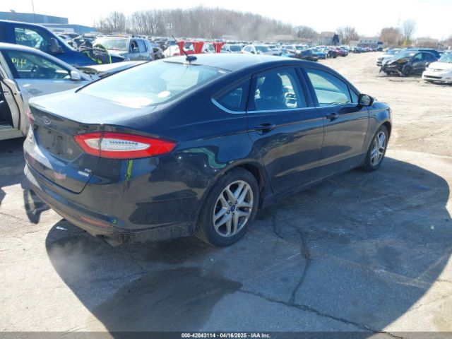 3FA6P0HD2FR221031 Ford FUSION SE