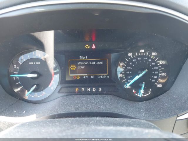 3FA6P0HD2FR221031 Ford FUSION SE