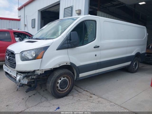 1FTBW2YM0JKB17853 Ford Transit-350