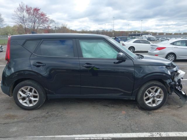 KNDJ23AU5N7183489 KIA SOUL LX