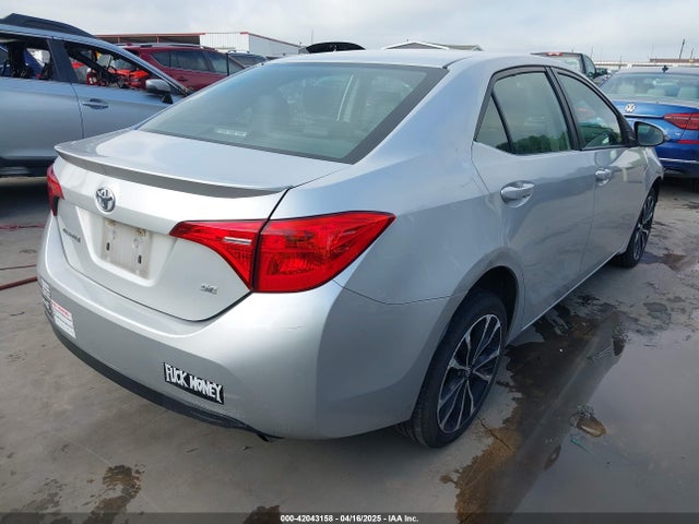 42043158 :رقم المزاد ، 5YFBURHE8HP613986 vin ، 2017 Toyota Corolla Se مزاد بيع