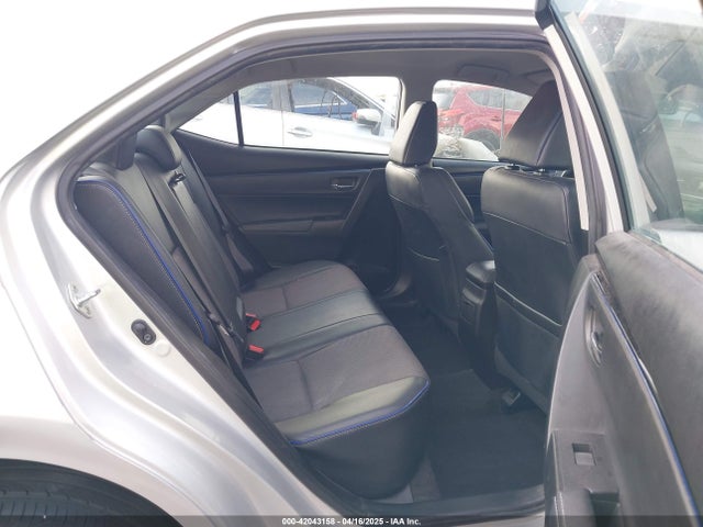 42043158 :رقم المزاد ، 5YFBURHE8HP613986 vin ، 2017 Toyota Corolla Se مزاد بيع