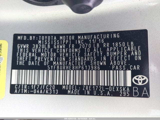 42043158 :رقم المزاد ، 5YFBURHE8HP613986 vin ، 2017 Toyota Corolla Se مزاد بيع