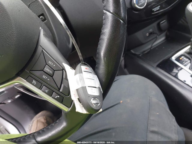 JN1BJ1BW3NW680142 Nissan Rogue Sport Sv Awd Xtronic Cvt