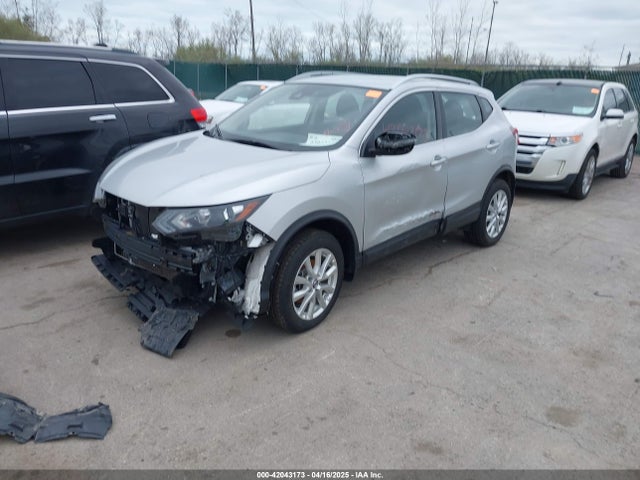 JN1BJ1BW3NW680142 Nissan Rogue Sport Sv Awd Xtronic Cvt