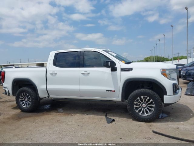 1GTP9EEL1MZ331840 GMC Sierra 1500 4wd  Short Box At4