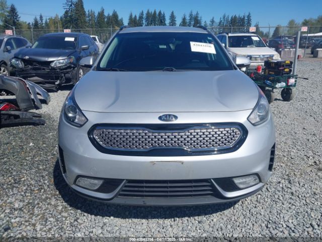 KNDCC3LC2K5248526 KIA Niro S Touring