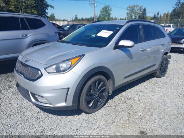 KNDCC3LC2K5248526 KIA Niro S Touring