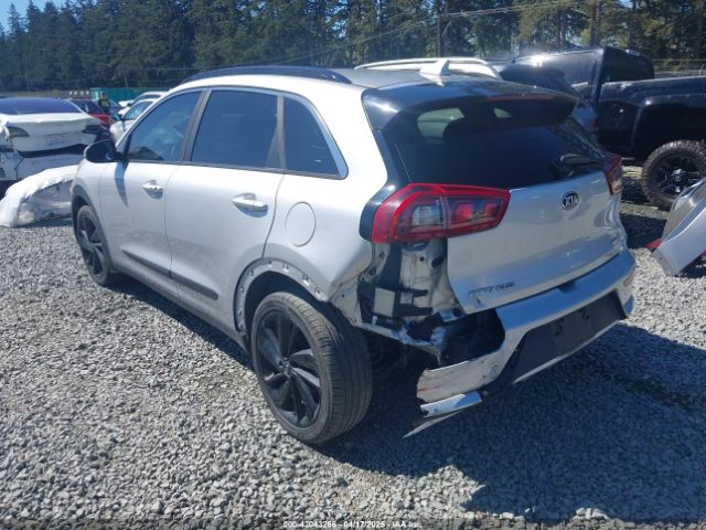 KNDCC3LC2K5248526 KIA Niro S Touring