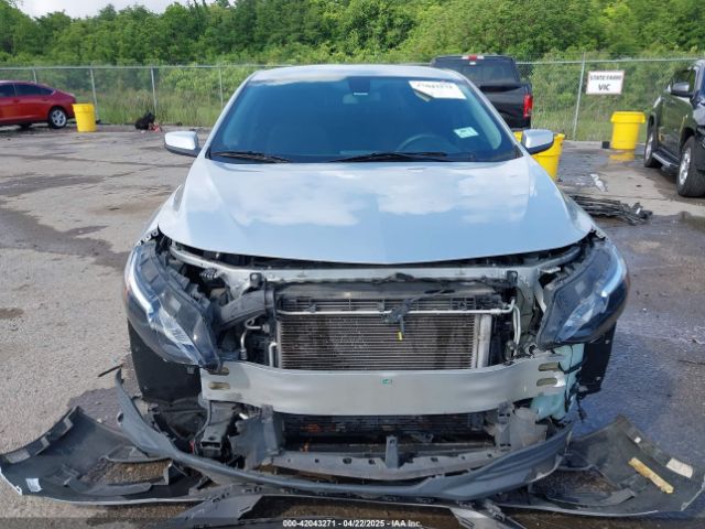 1G1ZD5ST7KF157212 Chevrolet MALIBU LT