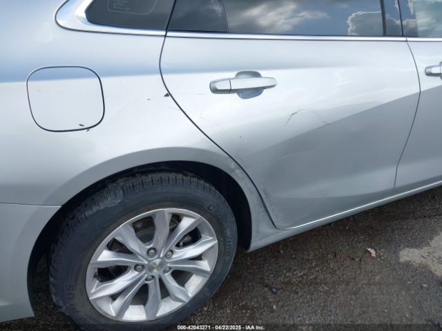 1G1ZD5ST7KF157212 Chevrolet MALIBU LT