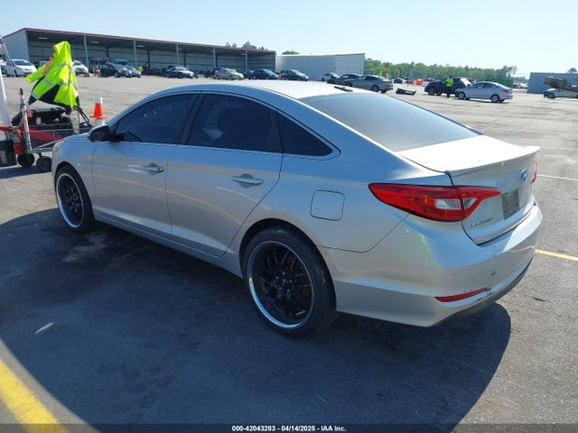 Hyundai SONATA SE 2015 5NPE24AF2FH165571 Image 3
