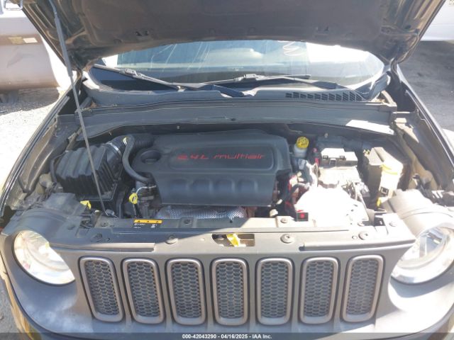 ZACCJBCT1FPC17815 Jeep Renegade Trailhawk