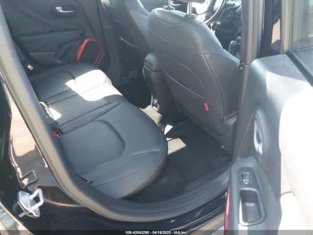 ZACCJBCT1FPC17815 Jeep Renegade Trailhawk